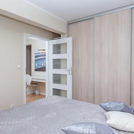 Swinoujscie Fort By Renters Διαμέρισμα *