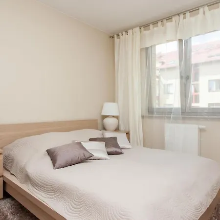 Swinoujscie Fort By Renters Διαμέρισμα *