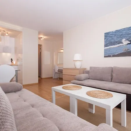 Swinoujscie Fort By Renters Διαμέρισμα *